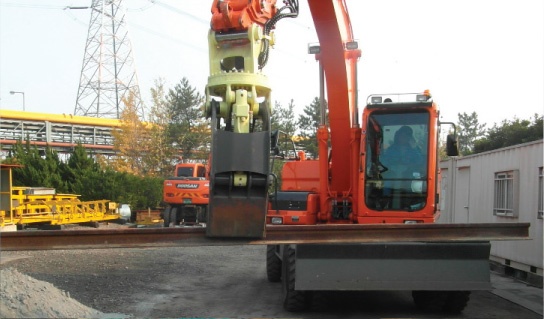 rail_laying_grapple_b